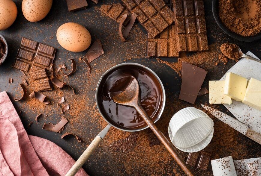 Le sfiziosità della Pasqua 2021 dolci tipici, cioccolata e colombe pasquali artigianali a domicilio.